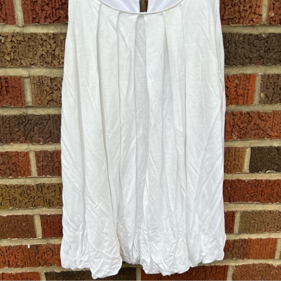 Express Cream White Pleated Gold Chain Linked Halter Sleeveless Tank Top - Picture 2 of 4